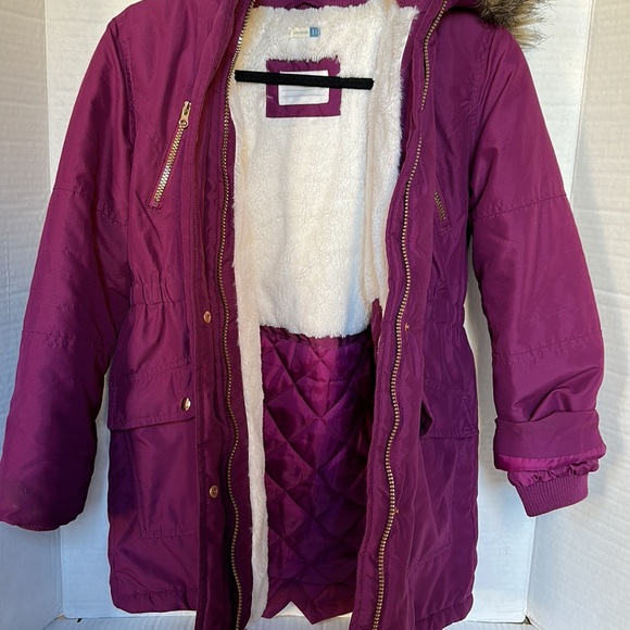 JOHN LEWIS England Girls Purple Puffer Jacket with Hoodie Size 11 - Picture 11 of 14